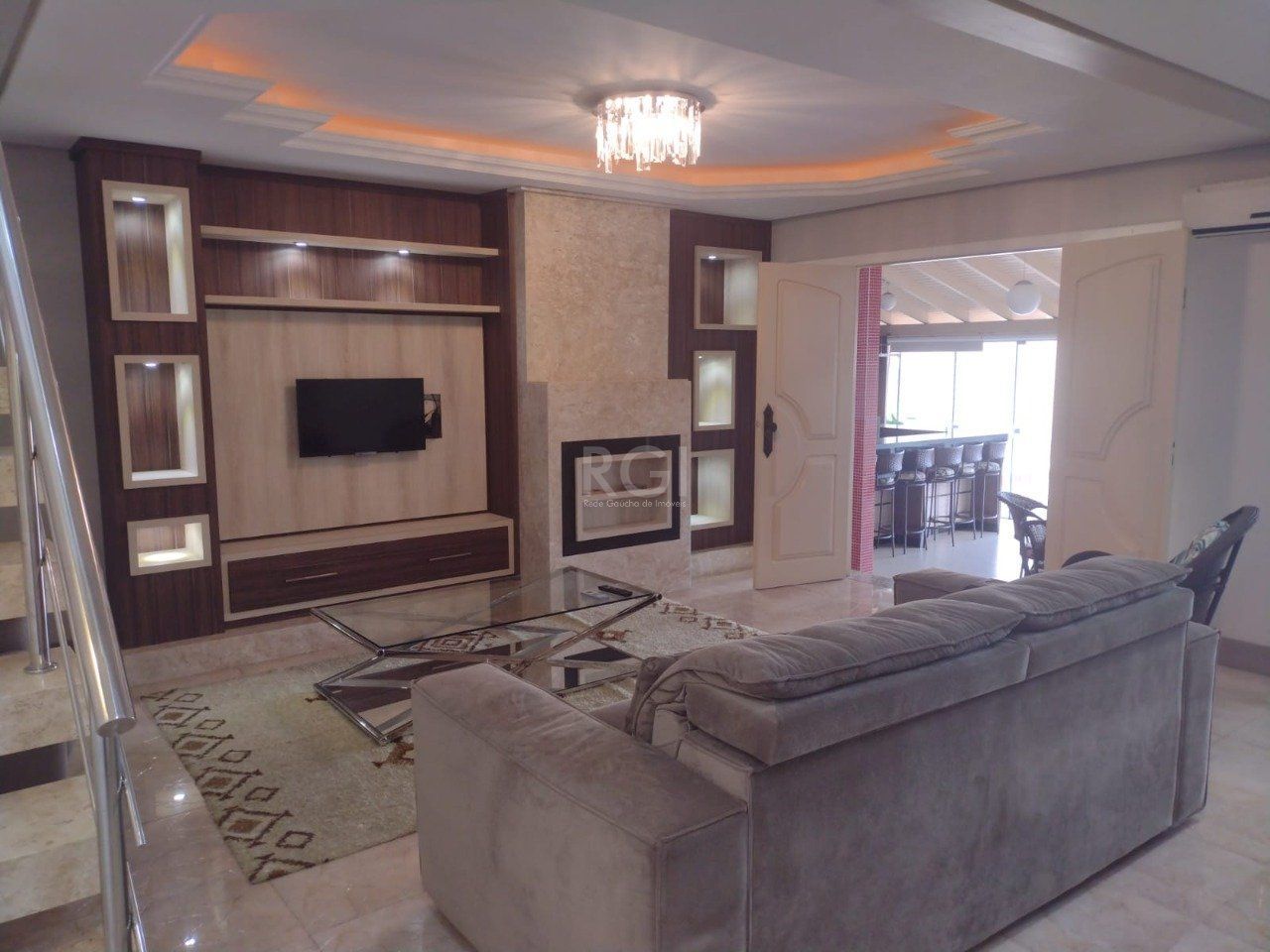 Sobrado, 4 quartos, 350 m² - Foto 2