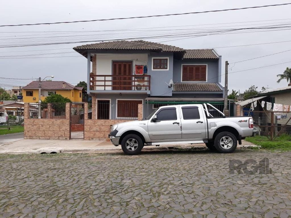 Casa sobrado 2 dormitórios, 2 vagas de garagem, Bairro Parque Ipiranga