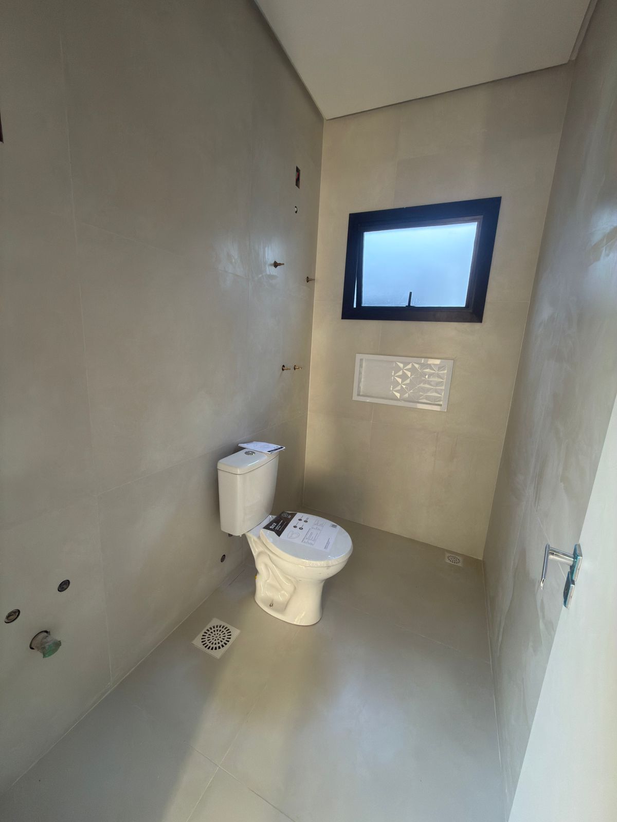 Casa em condomínio, 3 dormitórios, 1 suíte, 2 vagas, Bairro Parque da Matriz — foto 5