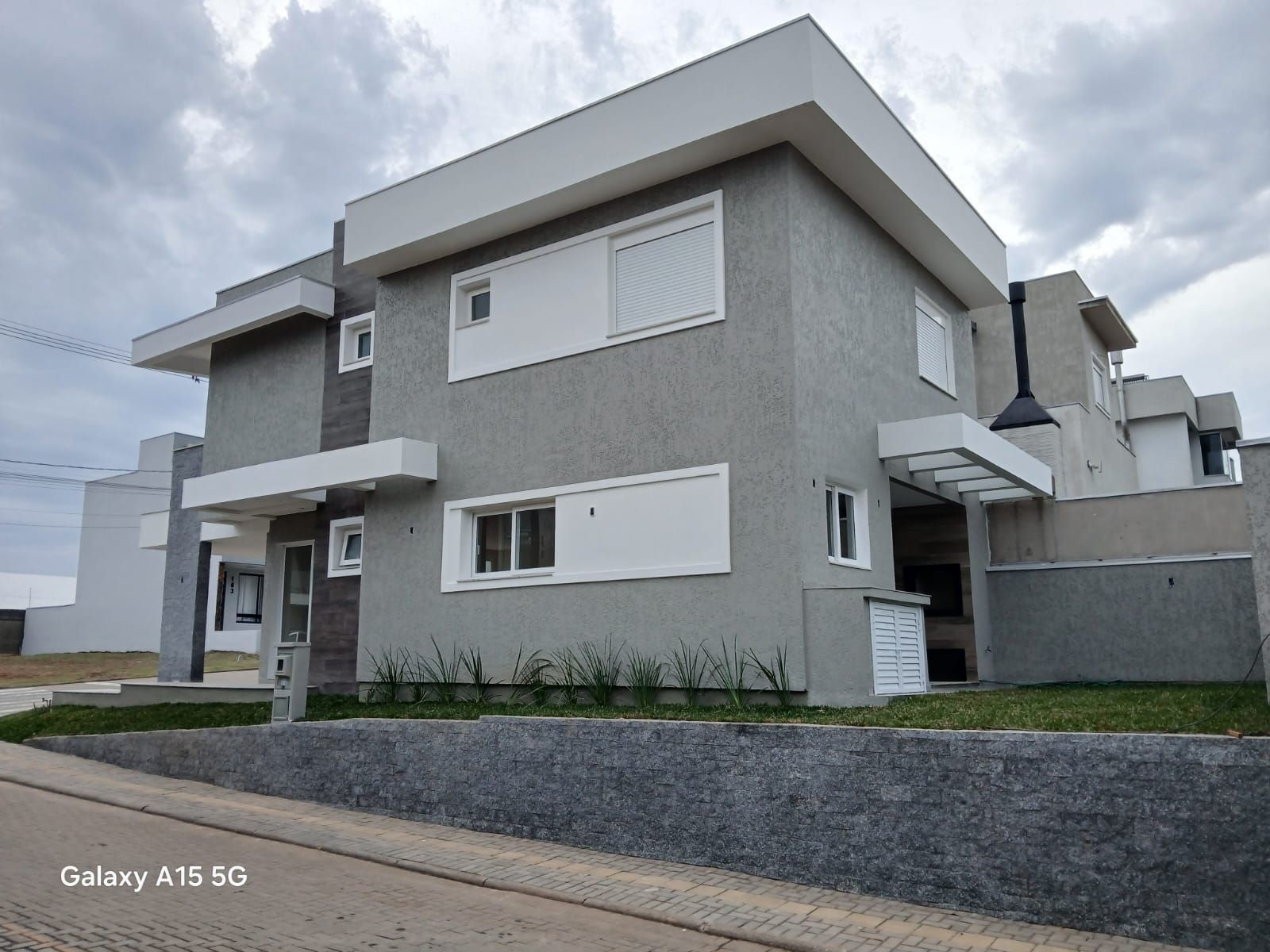 Casa sobrado em condomínio, 3 dormitórios, 1 suíte, 2 vagas — foto 2