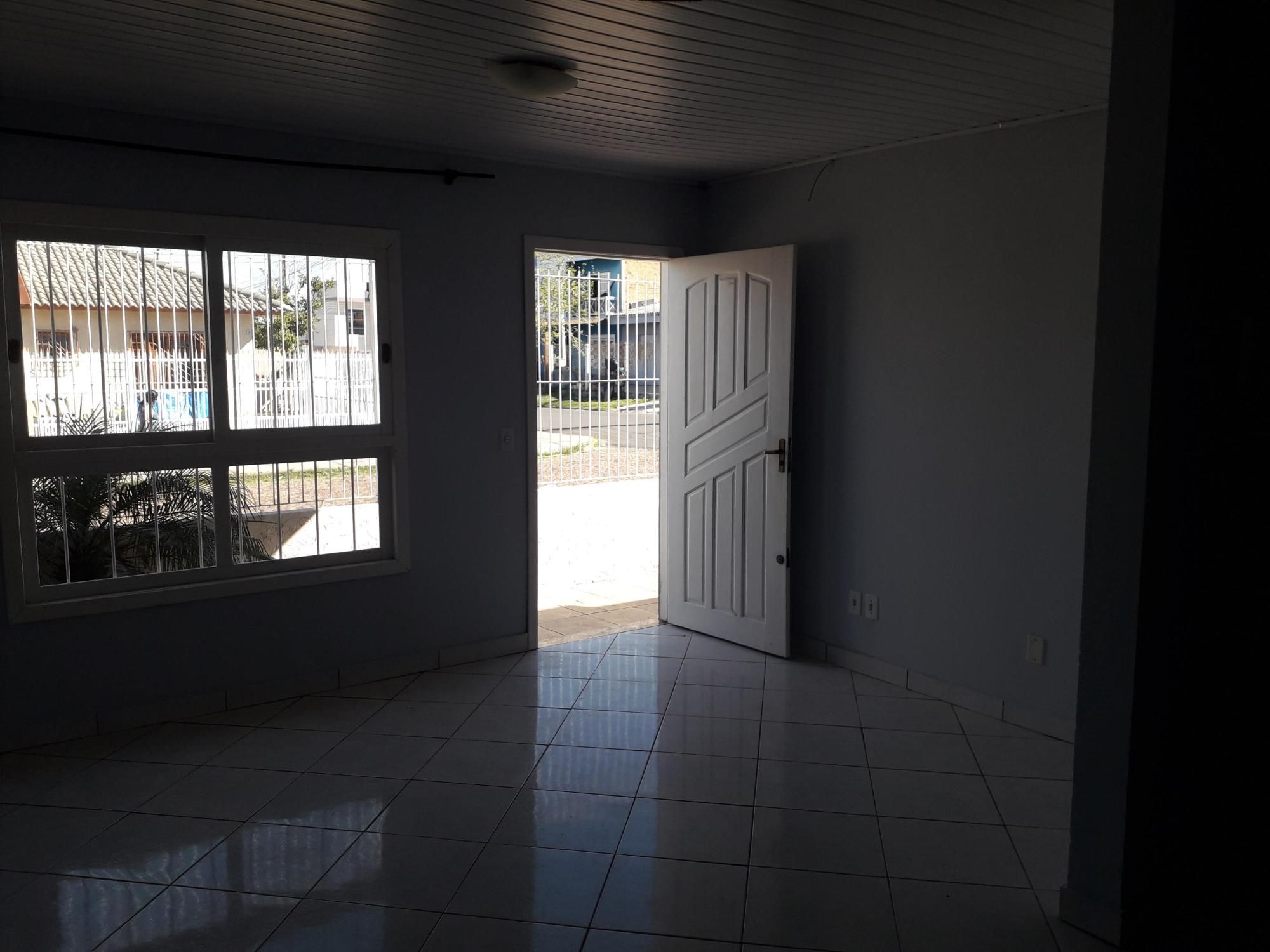 Casa 2 dormitórios, 2 vagas, Bairro Jardim do Bosque — foto 4