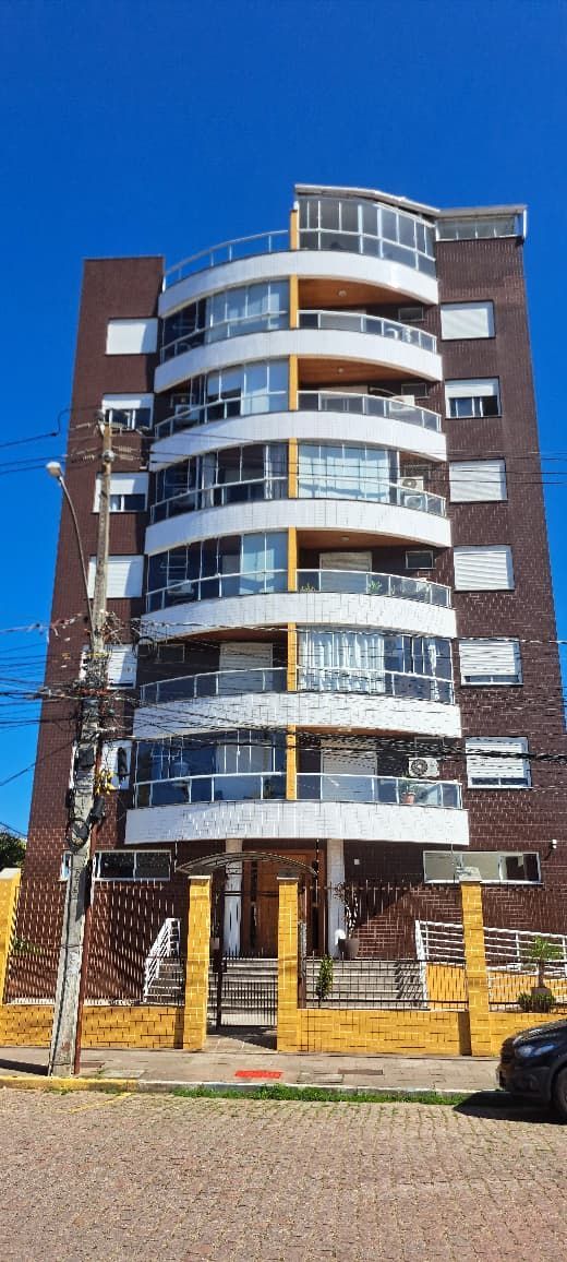 Apartamento mobiliado 2 dormitórios, 1 suíte, 1 vaga Bairro Veranópolis