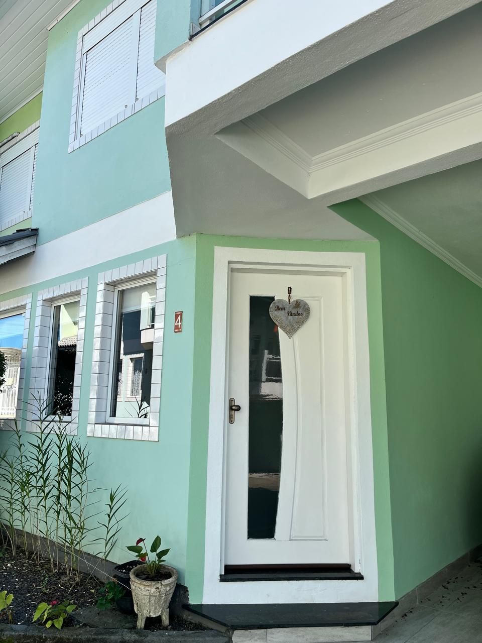 Casa sobrado, 3 dormitórios, 1 suíte, 1 vaga, Bairro Bom Princípio — foto 2