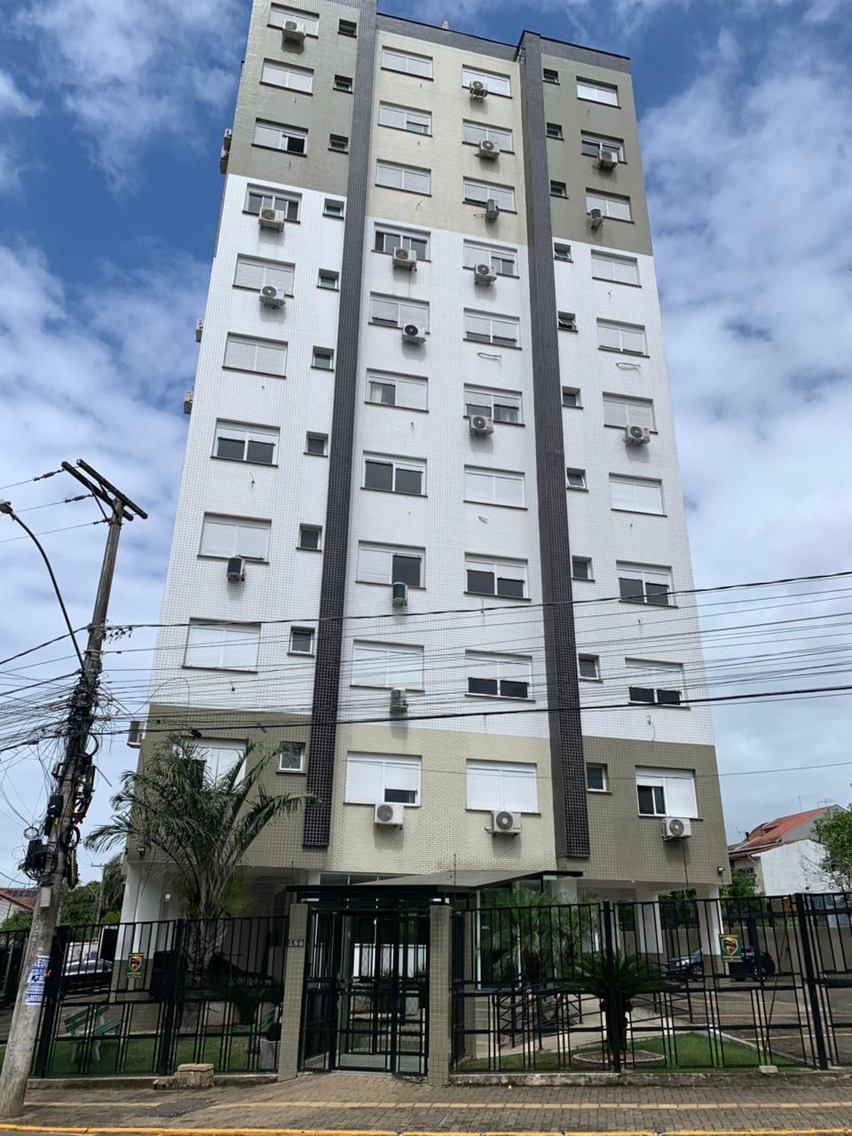 Apartamento semi mobiliado, 3 dormitórios, 1 suíte, 1 vaga, Bairro Vila Cachoeirinha — foto 2