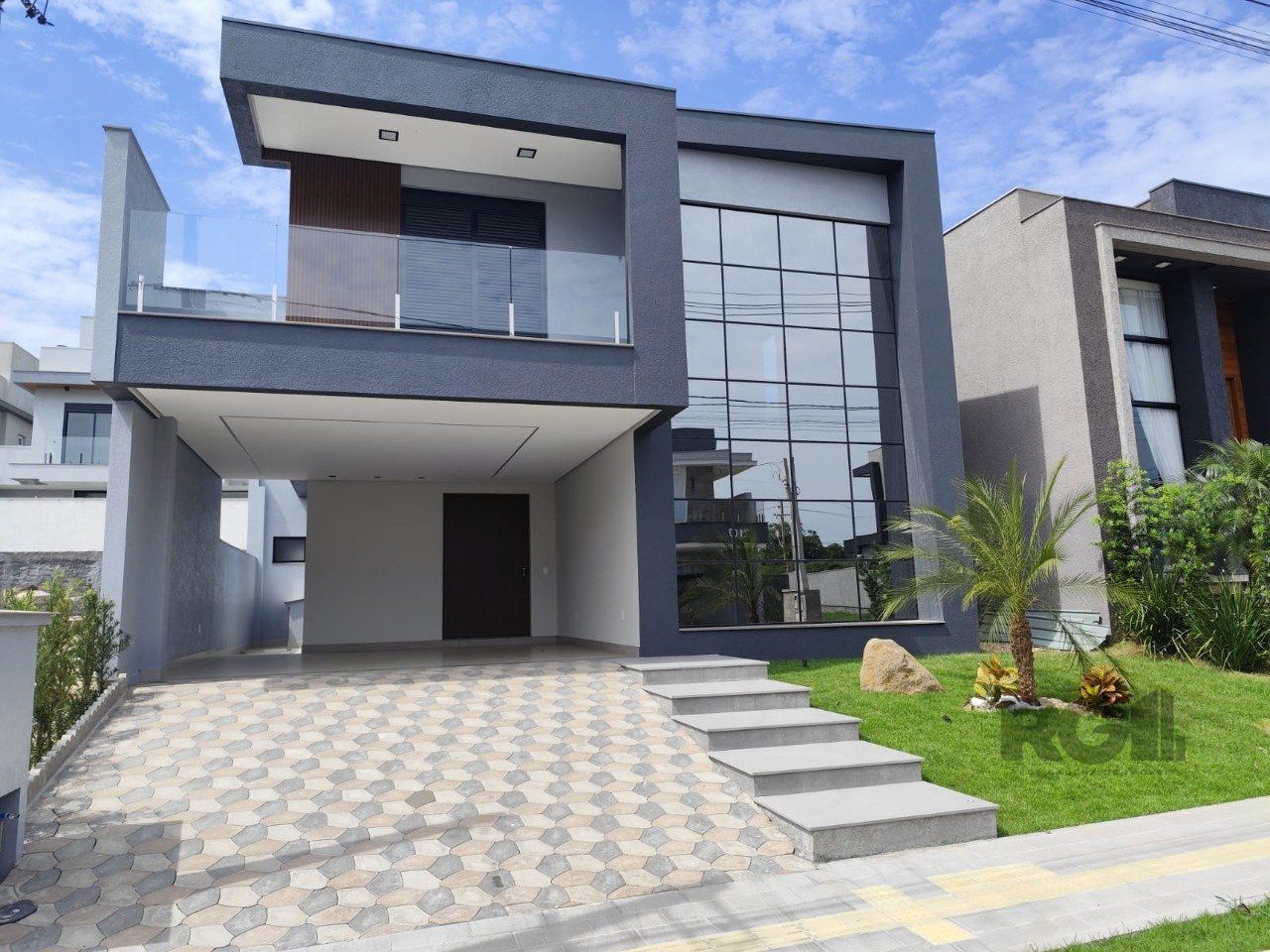 Casa em condomínio fechado, 3 dorms, 3 suítes, 2 vagas Bairro Centro — foto 2