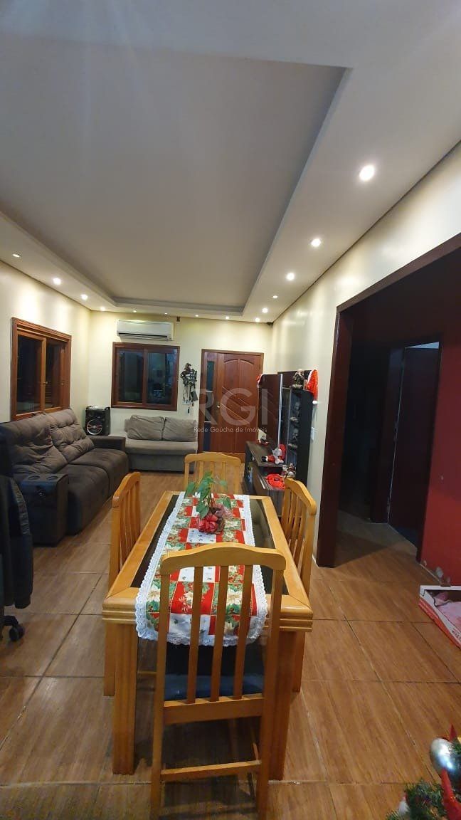 Casa semi mobiliada, 3 dormitórios, 1 suíte, 4 vagas Bairro Nova Cachoeirinha — foto 2