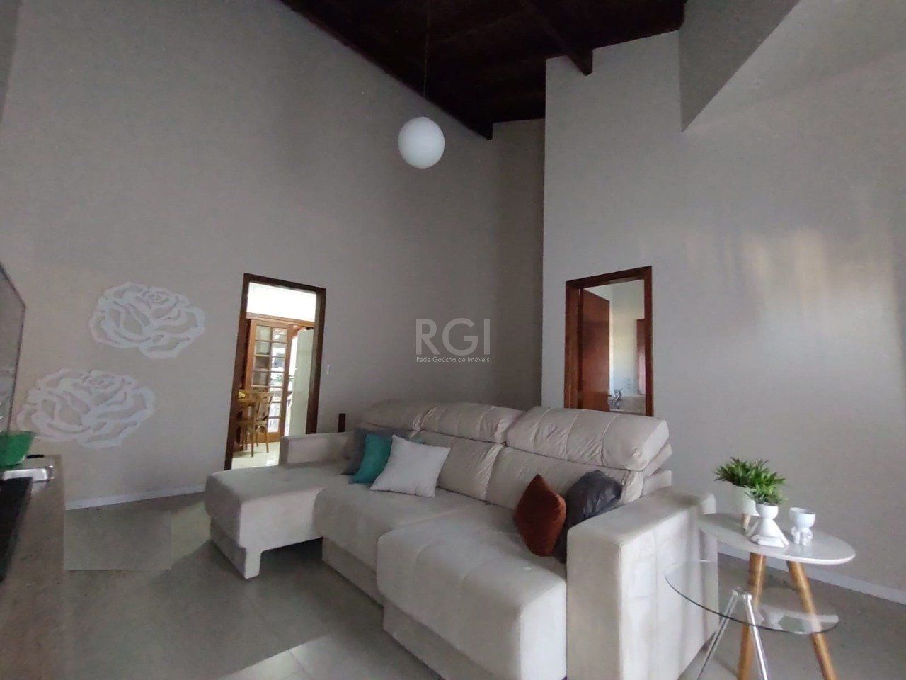 Sobrado para Venda - 150m², 3 dormitórios, sendo 1 suites, 2 vagas - Vale Do Sol — foto 4