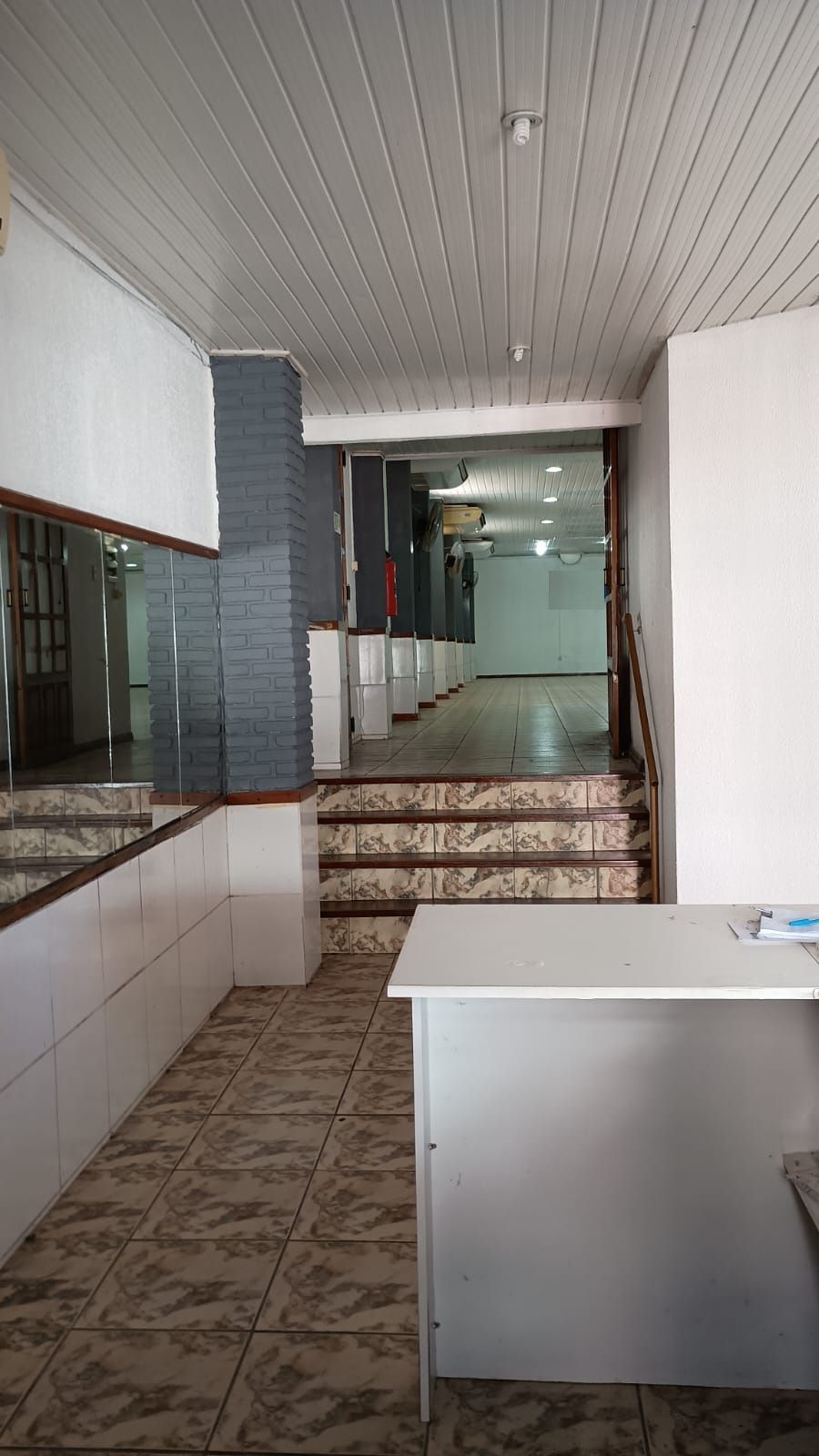 Loja para alugar, 325m², Vila Eunice Nova - Cachoeirinha — foto 2