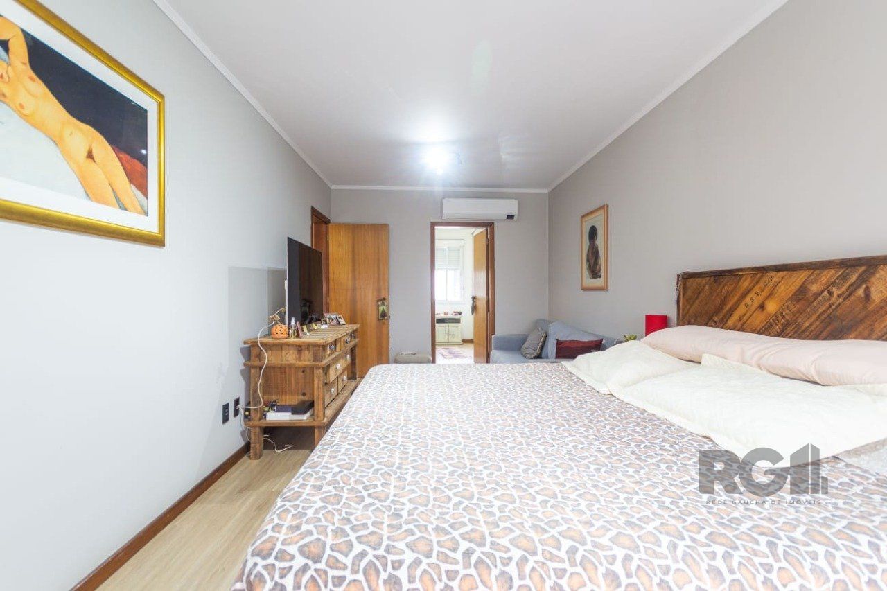 Casa 3 quartos à venda, 300m², Parque da Matriz - Cachoeirinha — foto 2