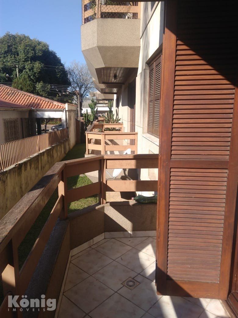 Apartamento à venda com 3 quartos, 124m² - Foto 7