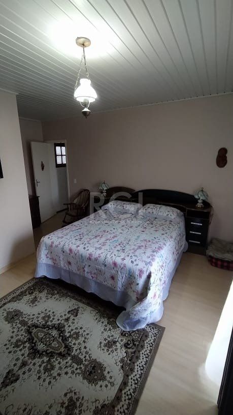 Casa à venda com 3 quartos, 121m² - Foto 11