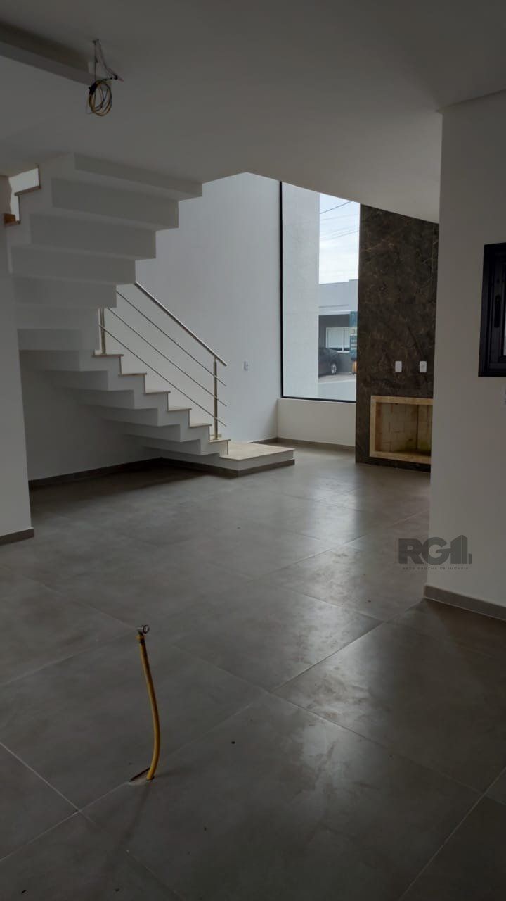 Casa sobrado 3 dorms, 1 su[ite, 2 vagas, Bairro Vale Ville — foto 4