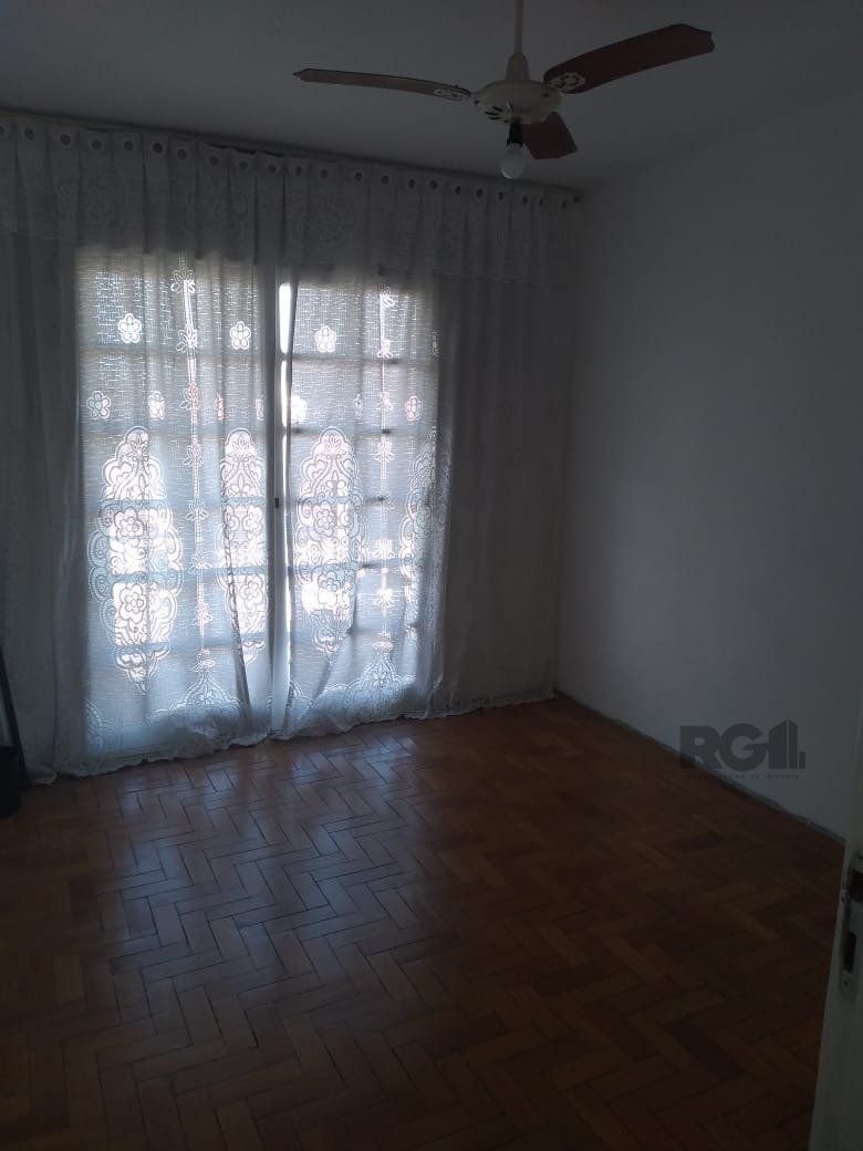Casa sobrado 4 dormitórios, 1 suíte, 2 vagas Bairro Parque da Matriz — foto 5