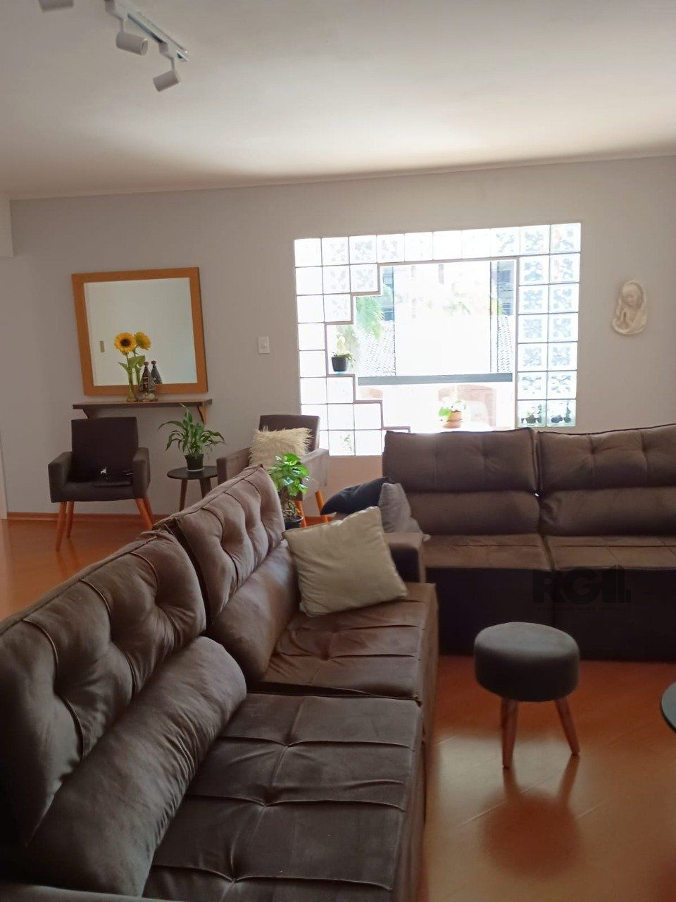 Apartamento à venda com 3 quartos, 137m² - Foto 3