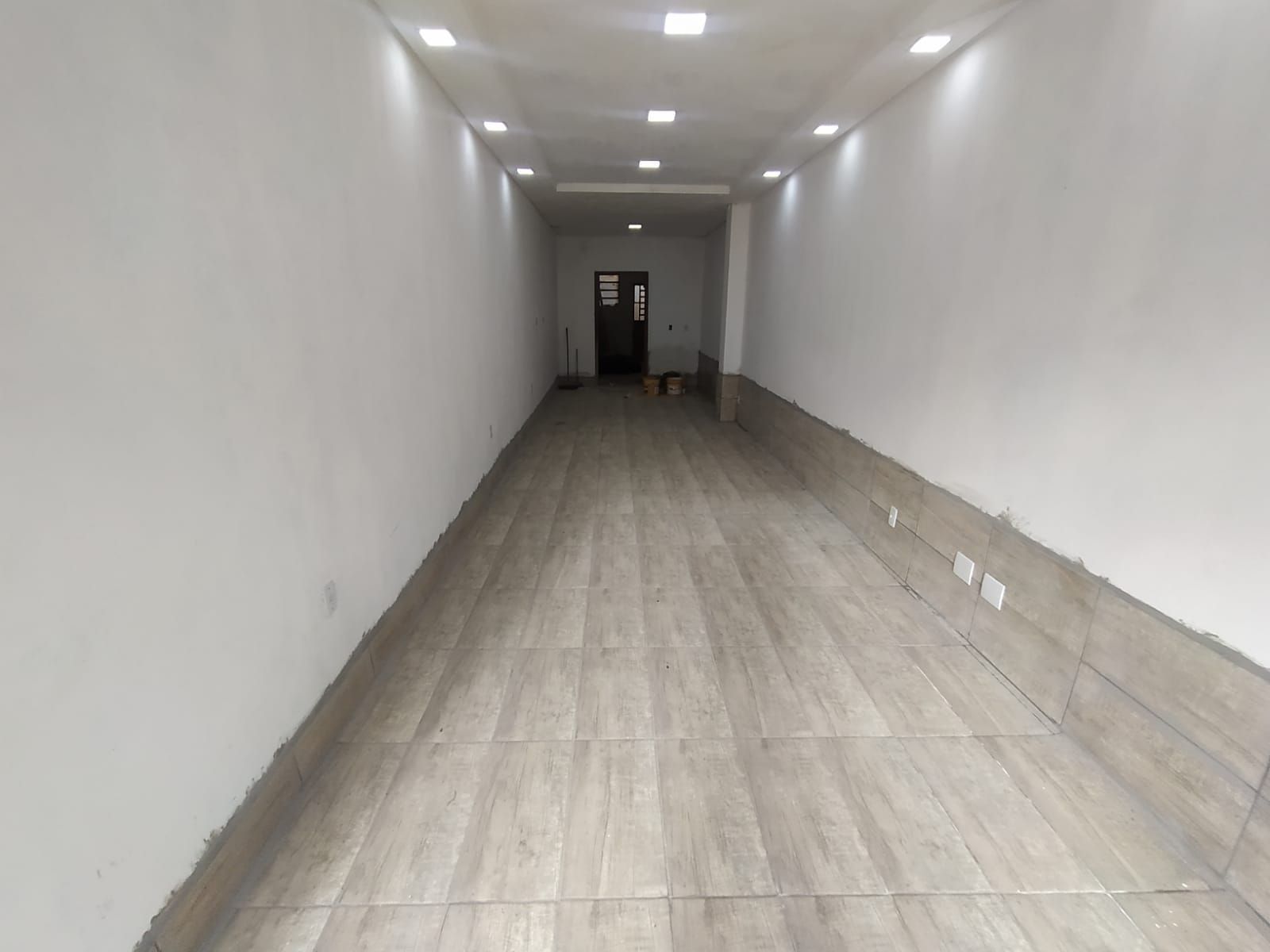 Loja 45m² Bairro Vila Veranópolis — foto 2