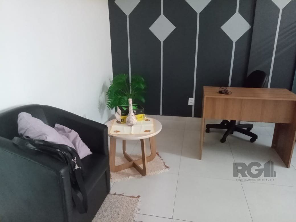 Sala comercial 35,39m² Bairro Santo Angelo — foto 2