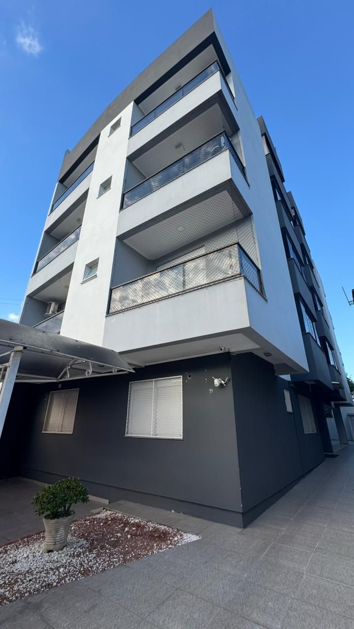 Apartamento 2 dormitórios, 1 vaga, Bairro Parque Brasília — foto 2