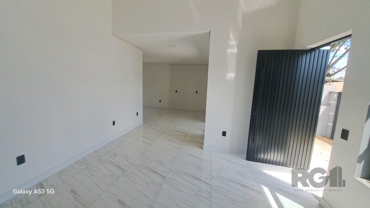 Casa 3 dormitórios, 1 suíte, 2 vagas, Bairro Parque da Matriz — foto 2
