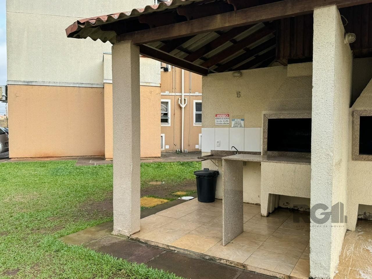 Apartamento à venda com 2 quartos, 44m² - Foto 22