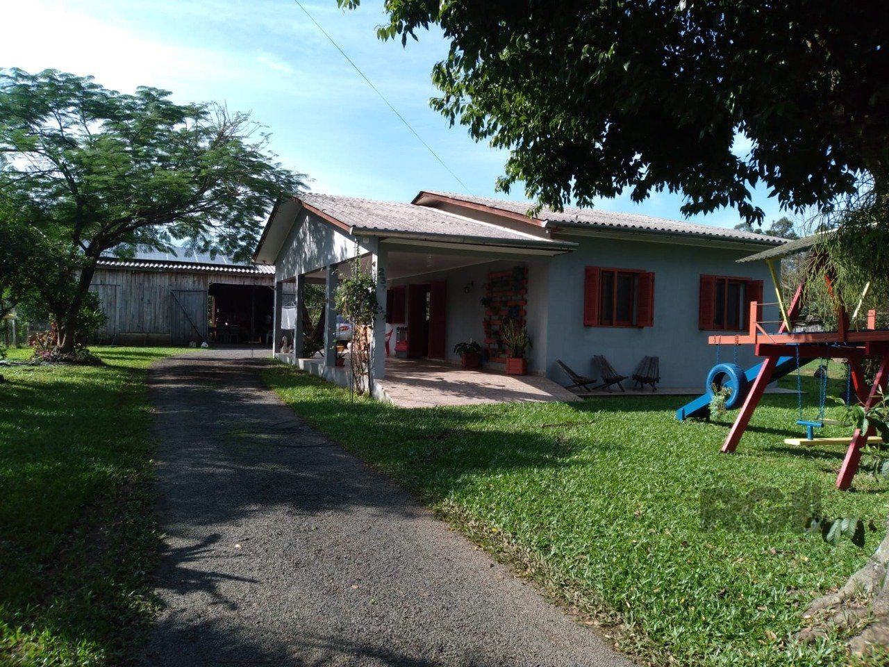 Sitio semi mobiliado, 2 dormitórios, vaga de garagem, Bairro Refugio Coxilia — foto 3