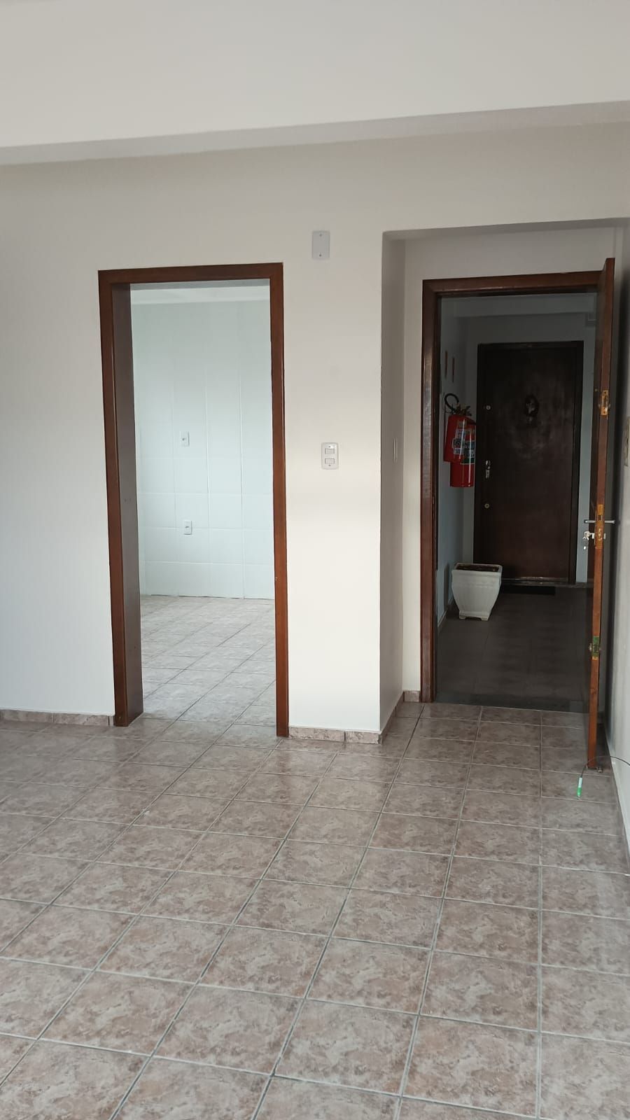 Apartamento, 1 quarto, para alugar, 40 m², Vila Imbui - Cachoeirinha — foto 4
