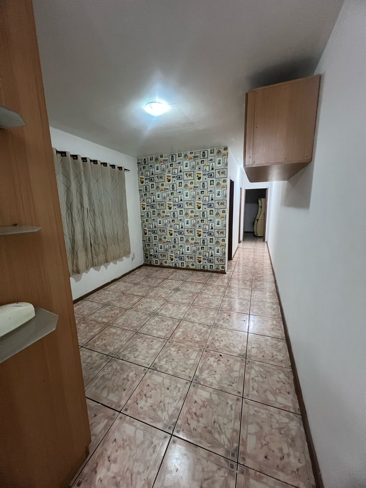 Apartamento semi mobiliado, 2 dormitórios, Bairro Centro — foto 4