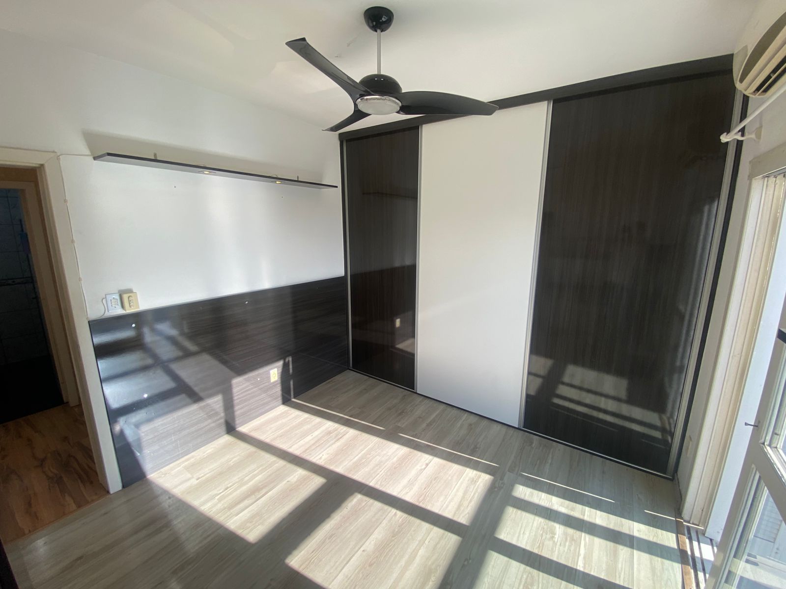 Apartamento à venda com 2 quartos, 61m² - Foto 7