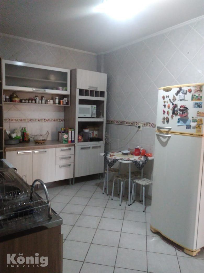Apartamento à venda com 3 quartos, 124m² - Foto 11