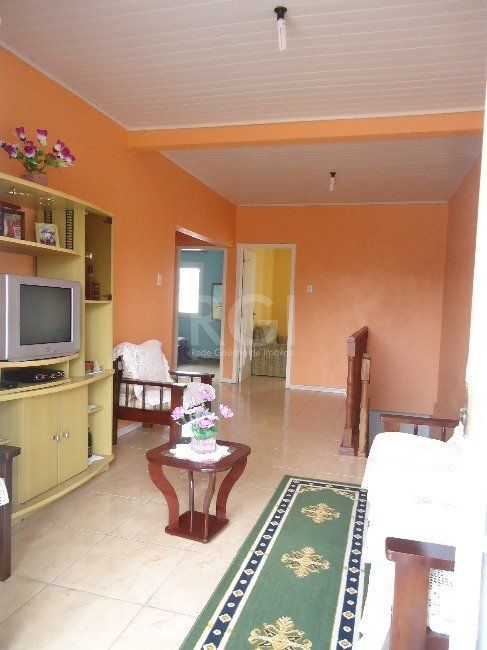 Casa 4 dormitórios, 3 vagas, Bairro Jardim do Bosque — foto 2