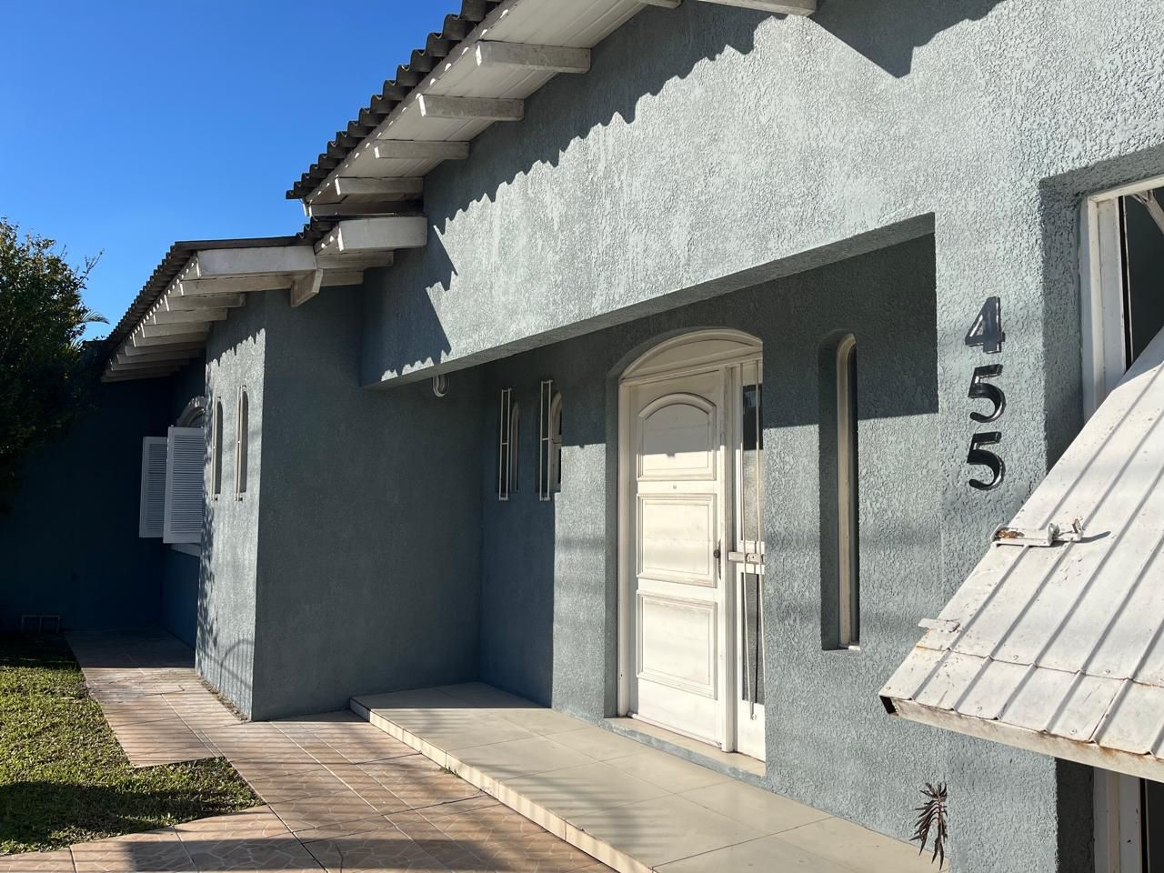 Casa 3 dormitórios, suíte, vagas de garagem, Bairro Vista Alegre — foto 4