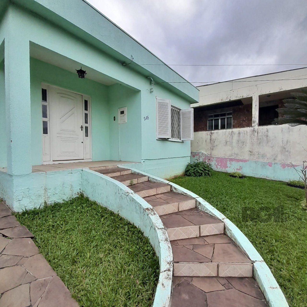 Casa à venda com 2 quartos, 74m² - Foto 3