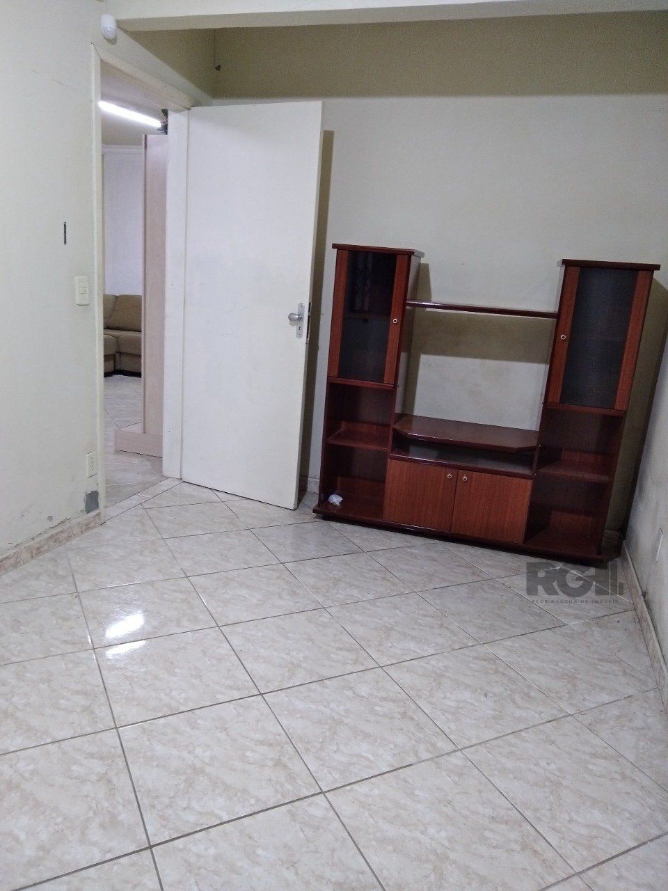 Casa à venda com 3 quartos, 331m² - Foto 6