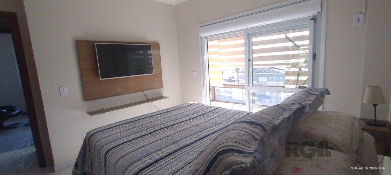 Apartamento mobiliado, 2 dormitórios, 1 vaga, Bairro Colinas — foto 5