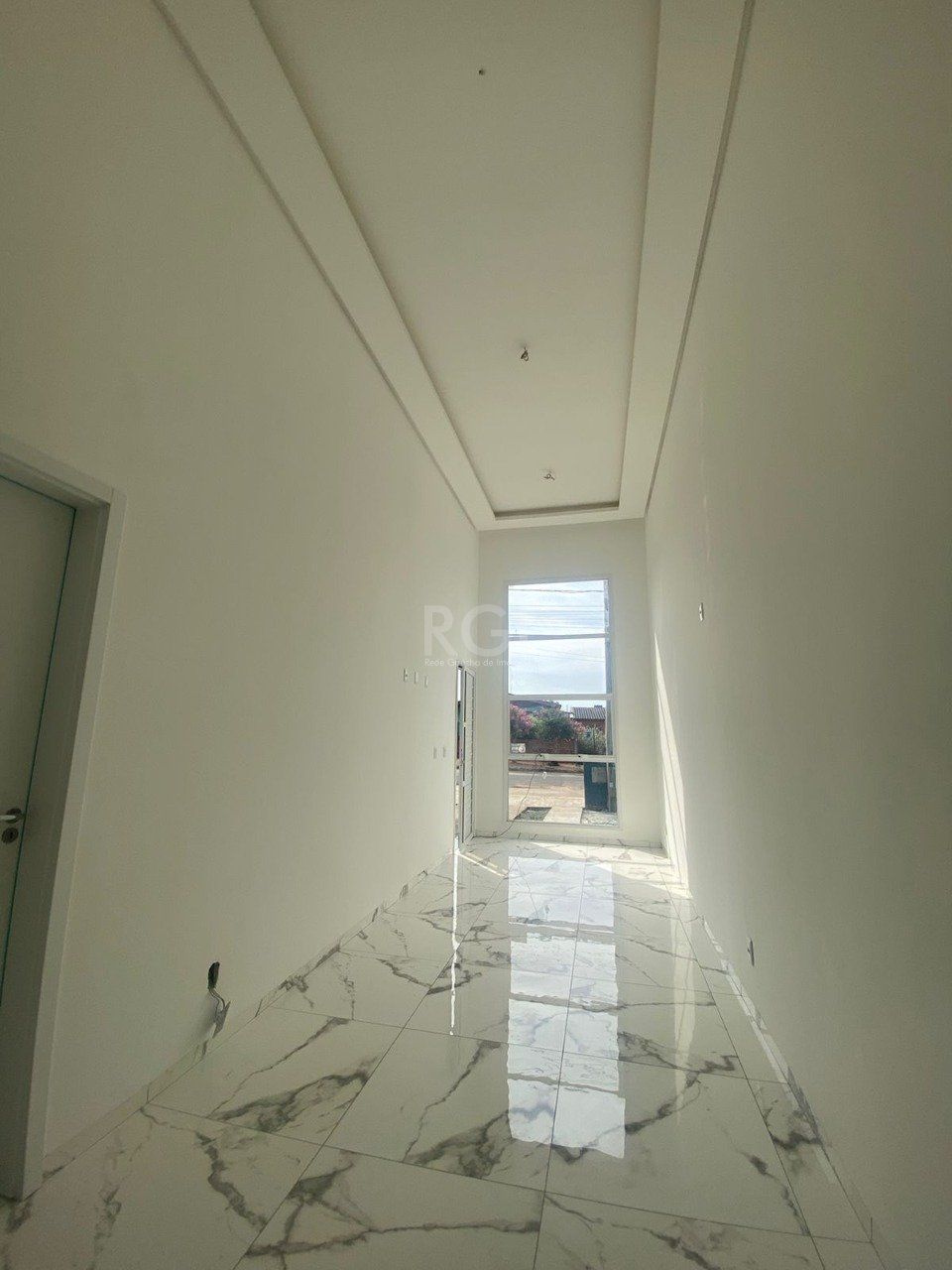 Casa 3 dormitórios, 1 suíte, 2 vagas de garagem, Bairro Vila Fátima — foto 3