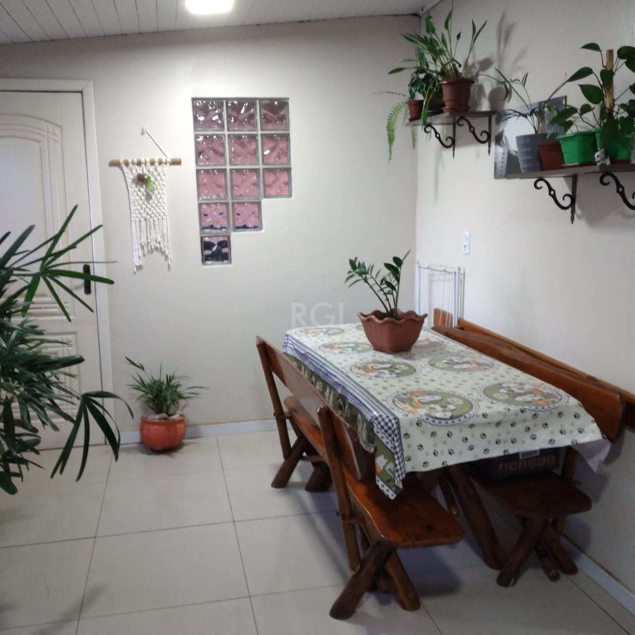Casa à venda com 3 quartos, 114m² - Foto 14