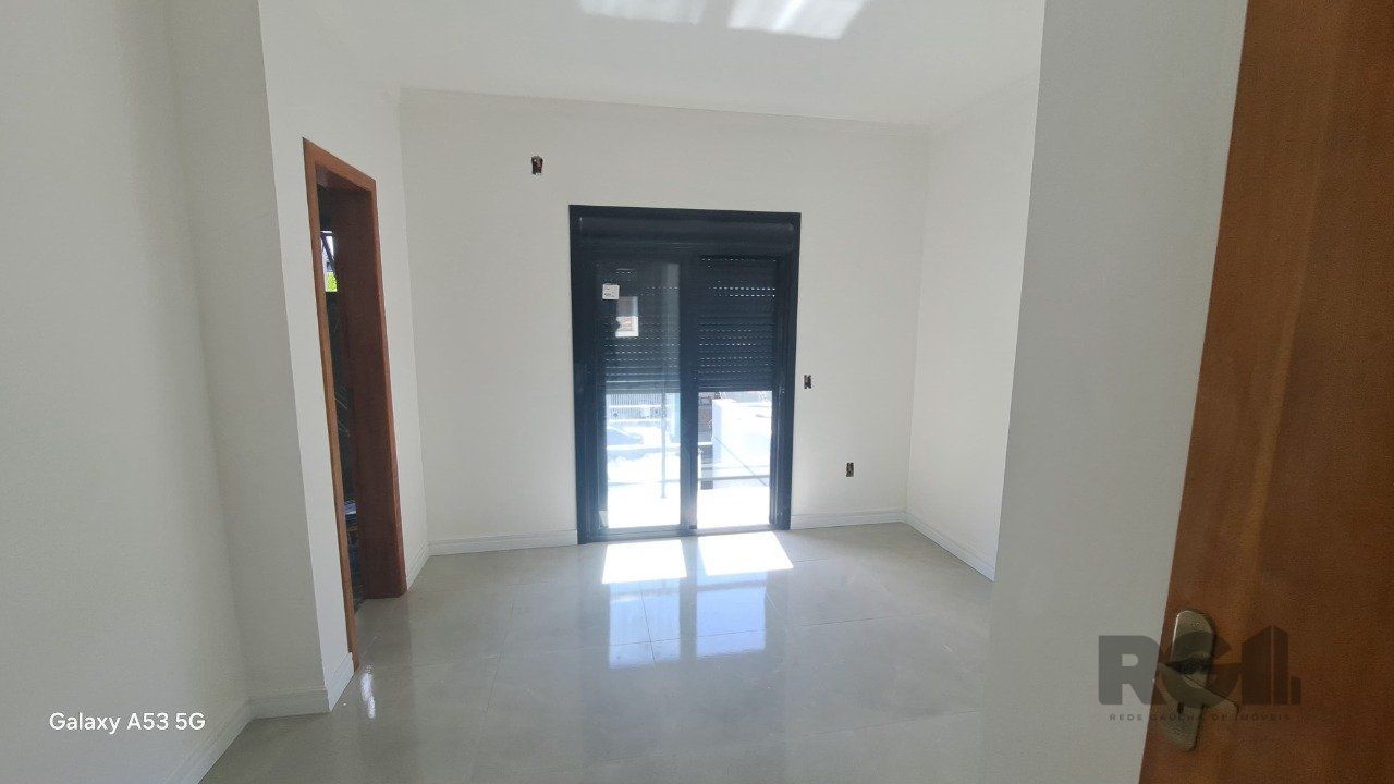 Casa sobrado 3 dormitórios, 1 suíte, vaga de garagem, Bairro Parque da Matriz — foto 3
