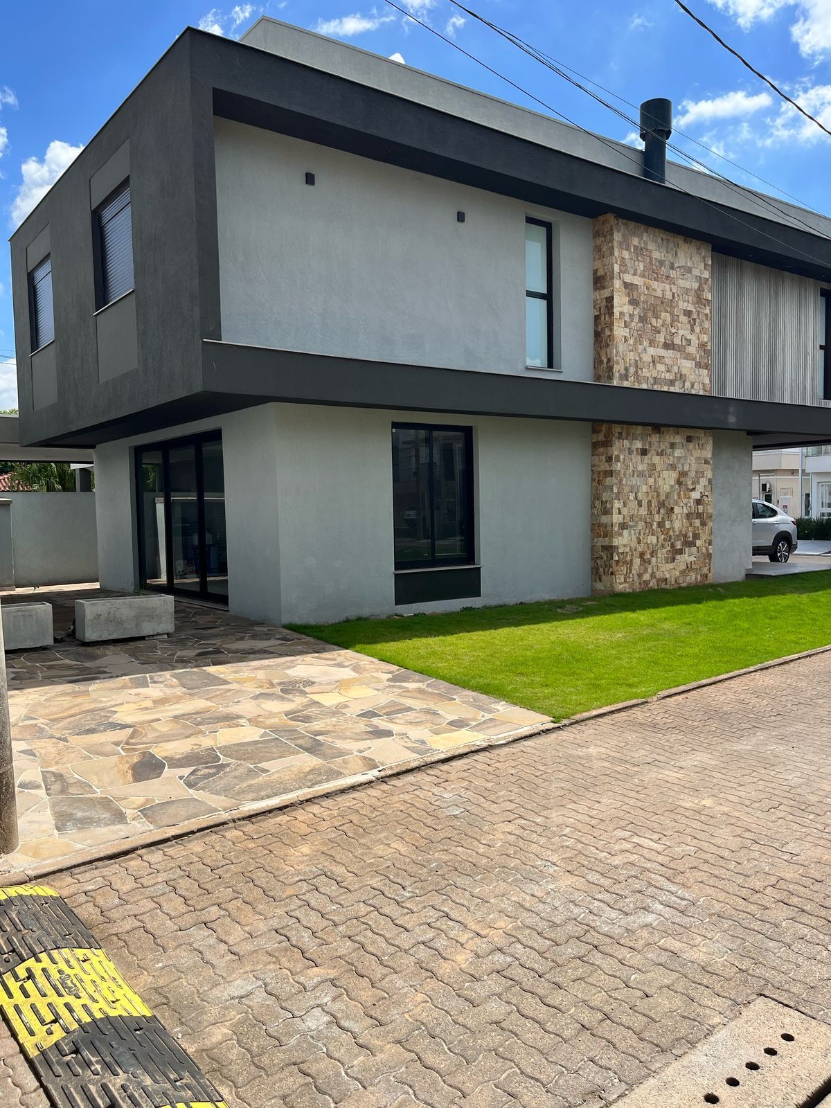 Casa sobrado em condomínio, 4 dormitórios, 3 suítes, vagas de garagem Bairro Central Park — foto 5