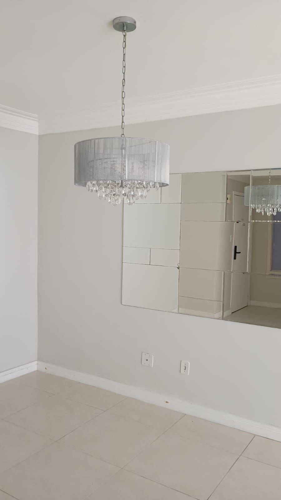 Apartamento 3 dormitórios, 1 suíte, 1 vaga de garagem, Bairro Vila Cachoeirinha — foto 3