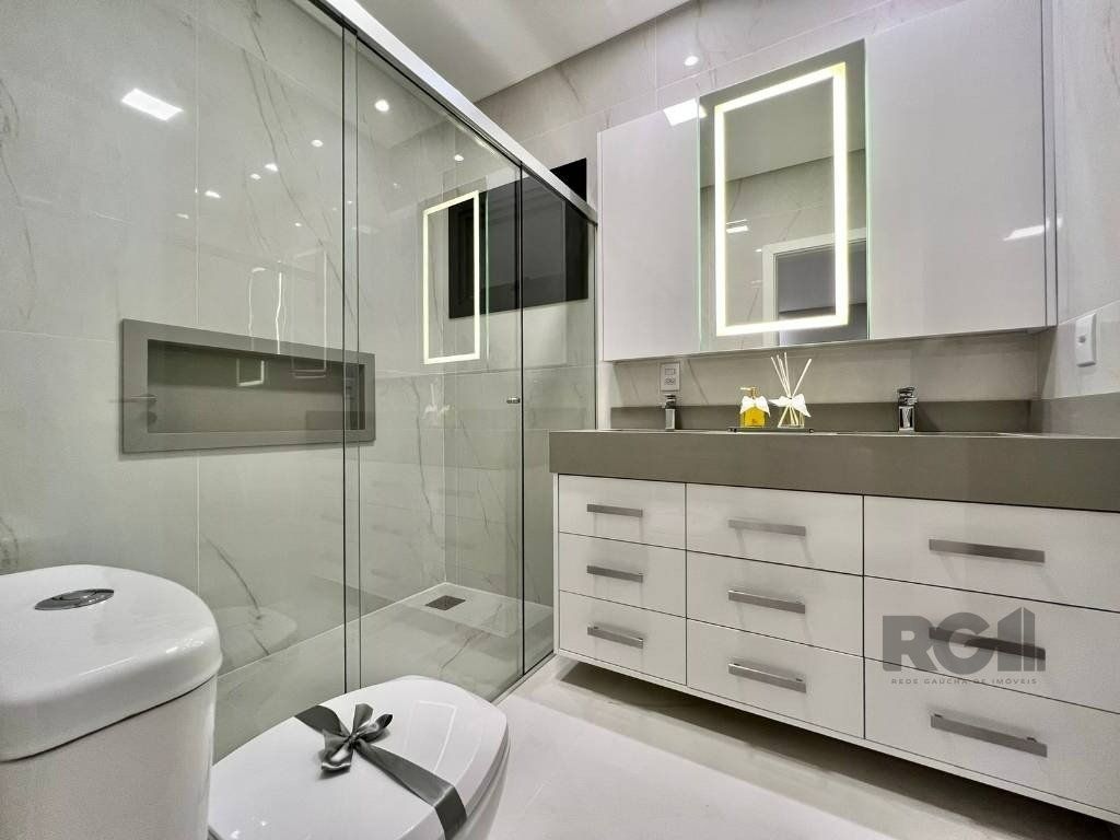 Casa de Condomínio à venda com 4 quartos, 243m² - Foto 15