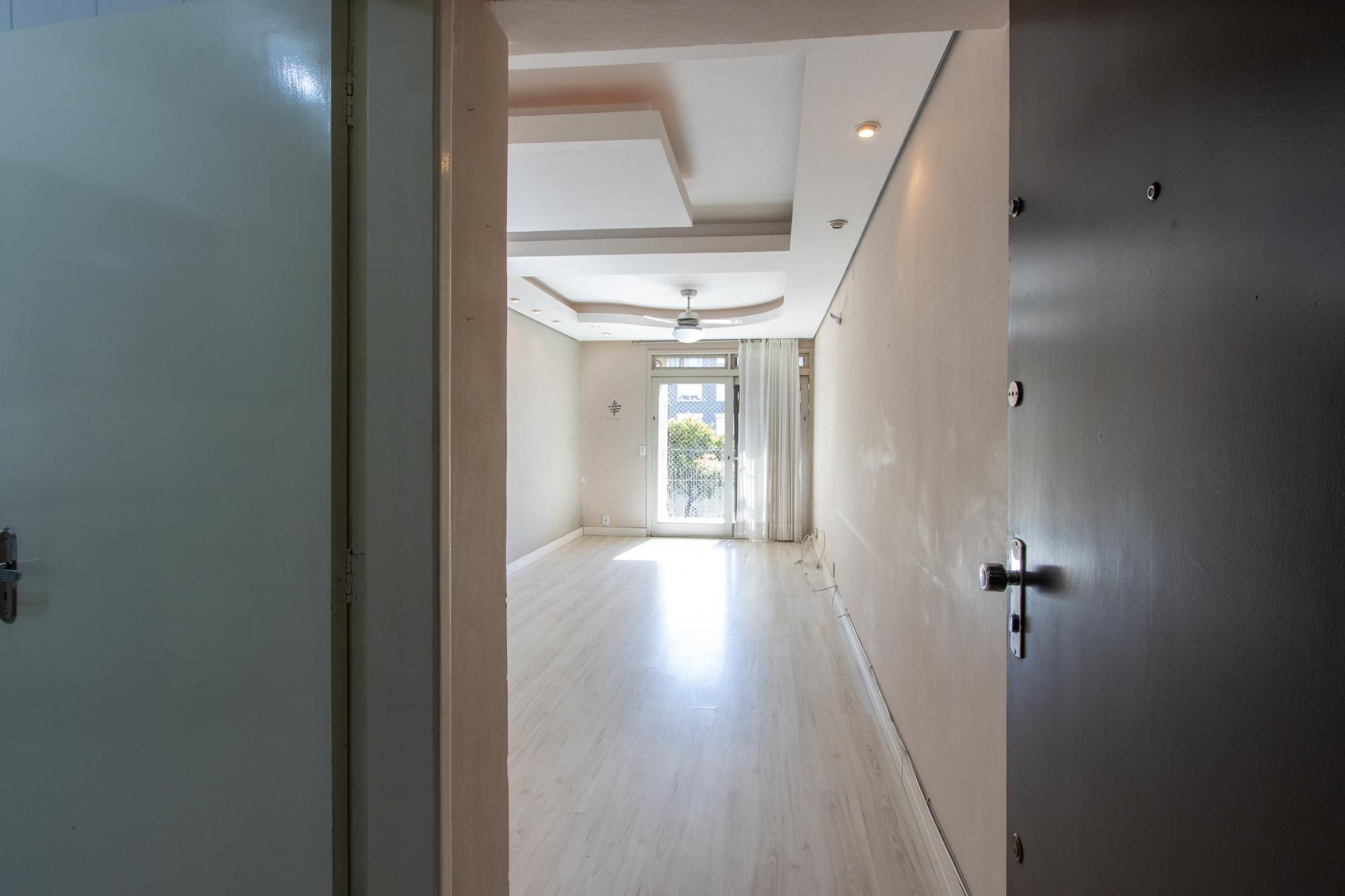 Apartamento 2 quartos bairro Cristal.