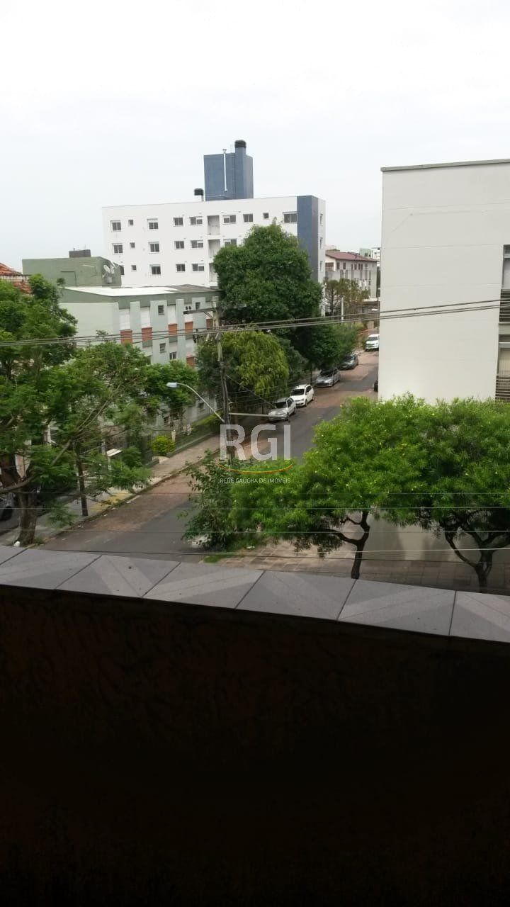 Apartamento à venda com 3 quartos, 94m² - Foto 4