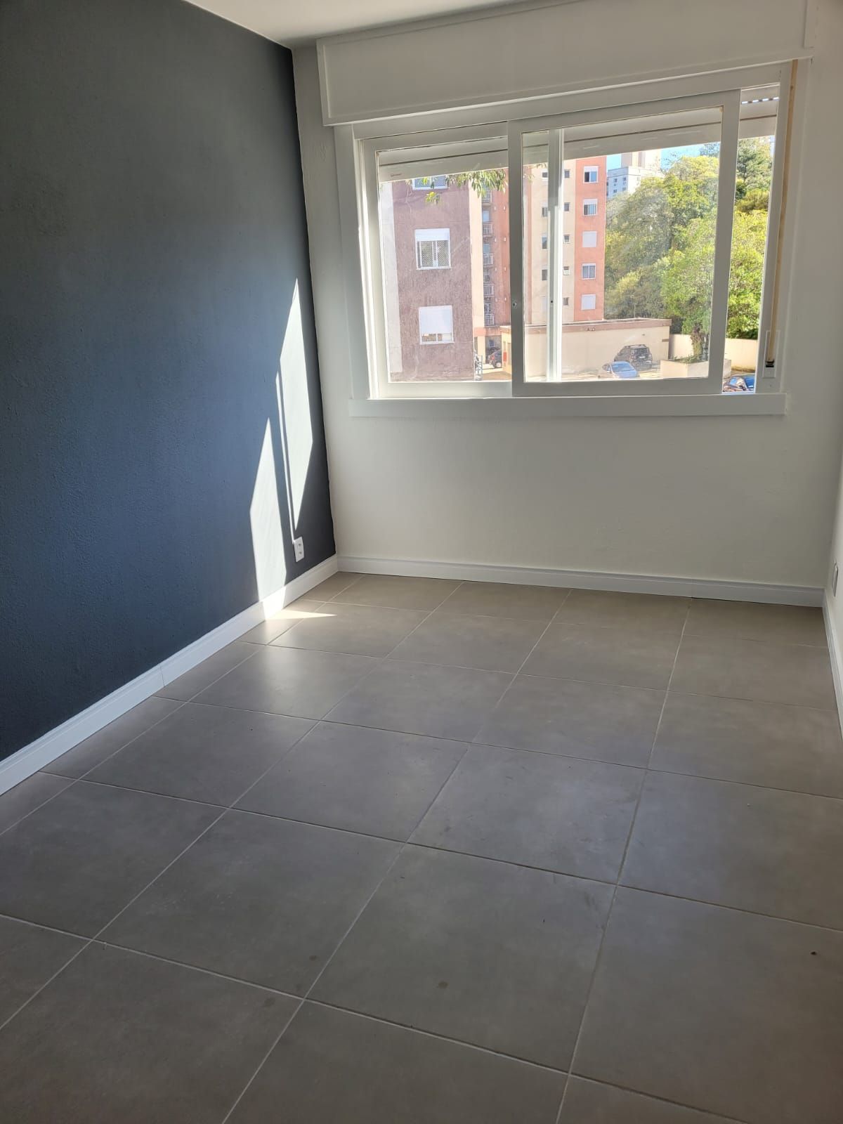 Apartamento 1 dormitório no bairro Morro Santana