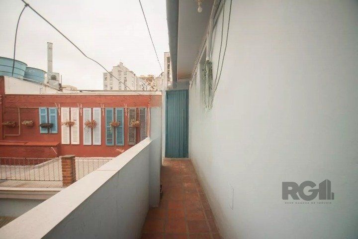 Sobrado à venda com 4 quartos, 220m² - Foto 11