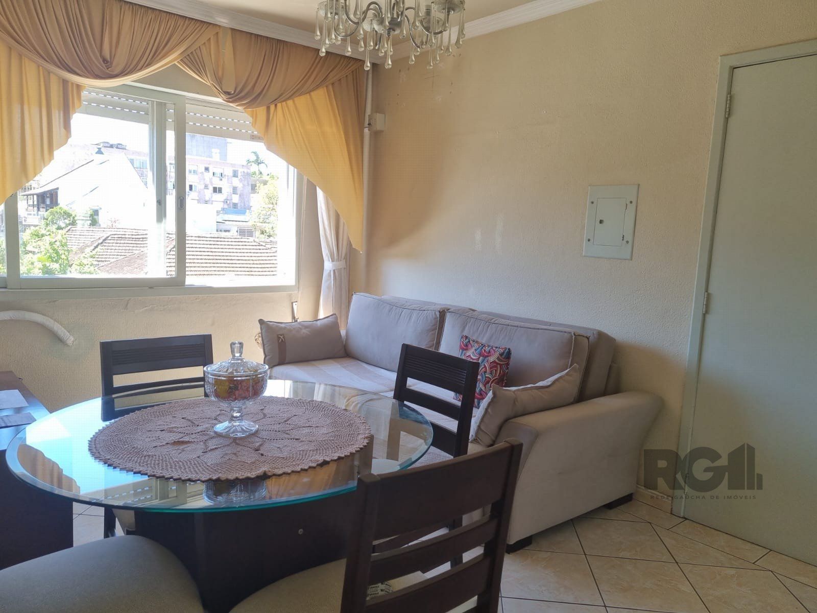 Apartamento à venda com 2 quartos, 58m² - Foto 2