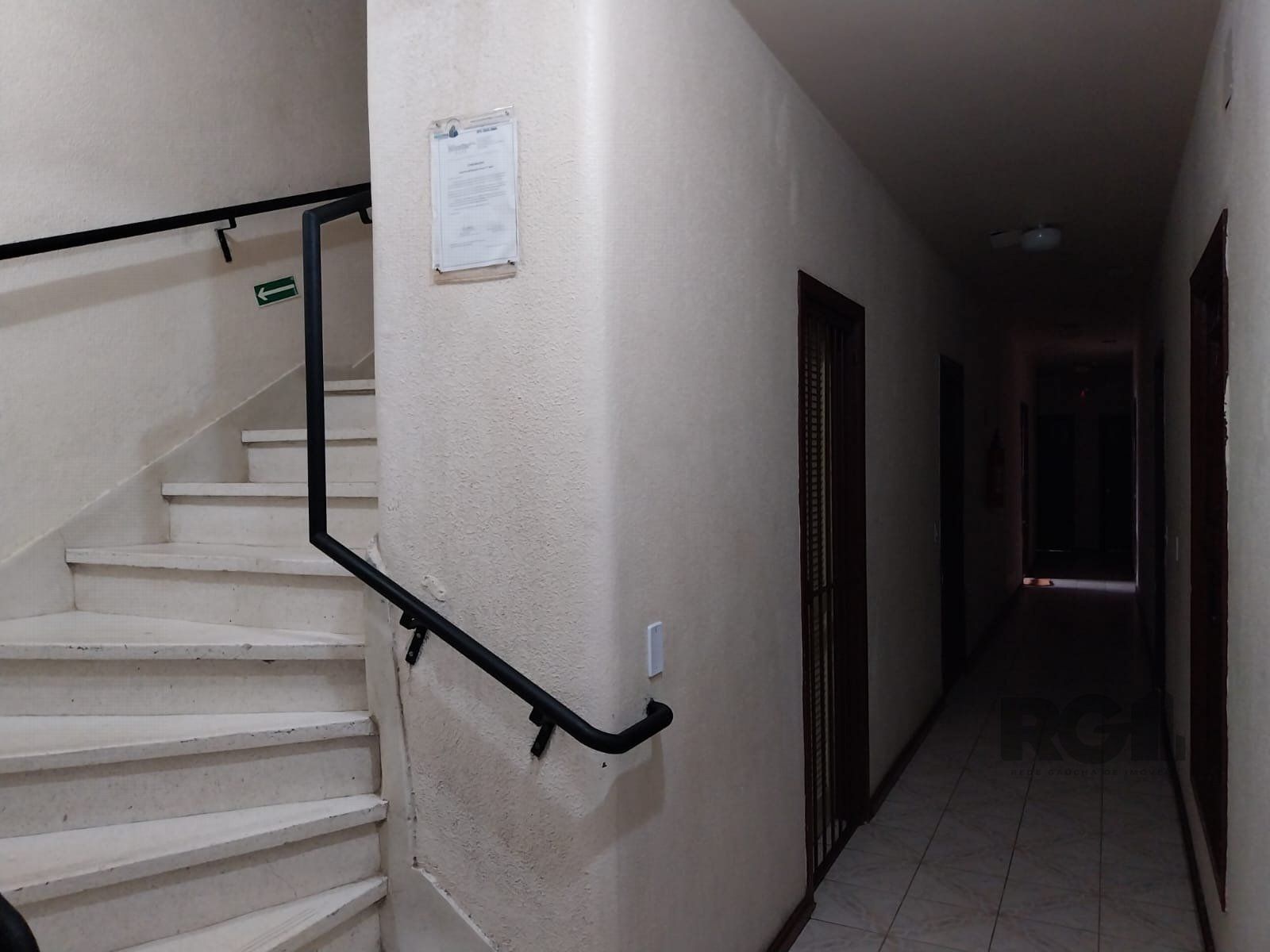 Apartamento à venda com 1 quarto, 30m² - Foto 3
