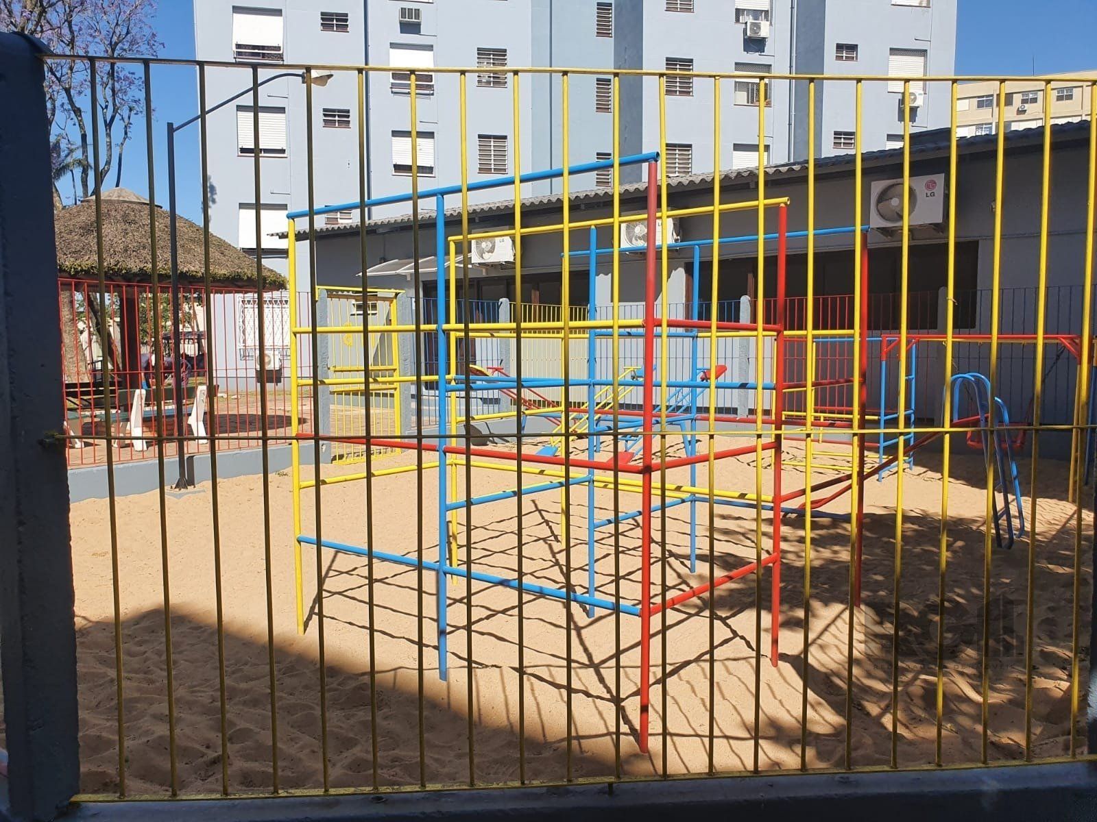 Apartamento à venda com 2 quartos, 52m² - Foto 8