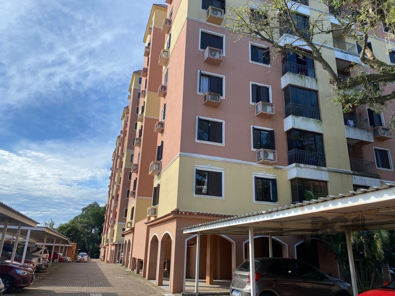 Apartamento à venda com 3 quartos, 67m² - Foto 1