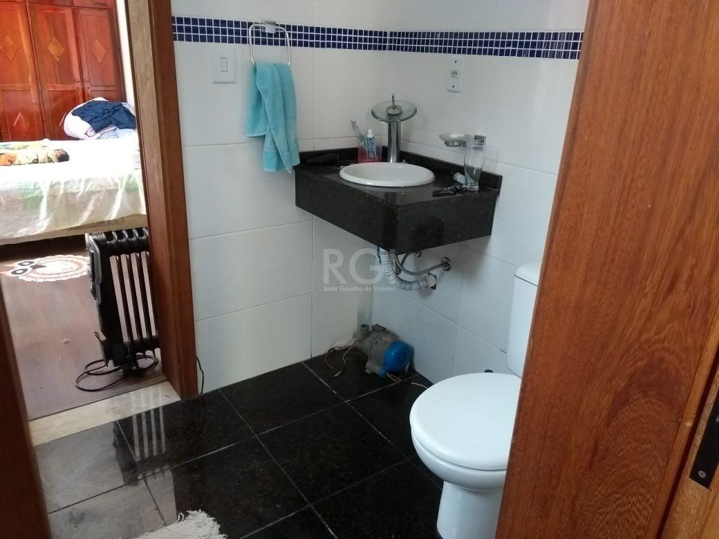 Casa à venda com 3 quartos, 300m² - Foto 25