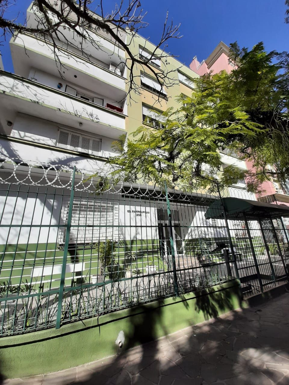 Apartamento 2 dormitórios no bairro Bom Fim