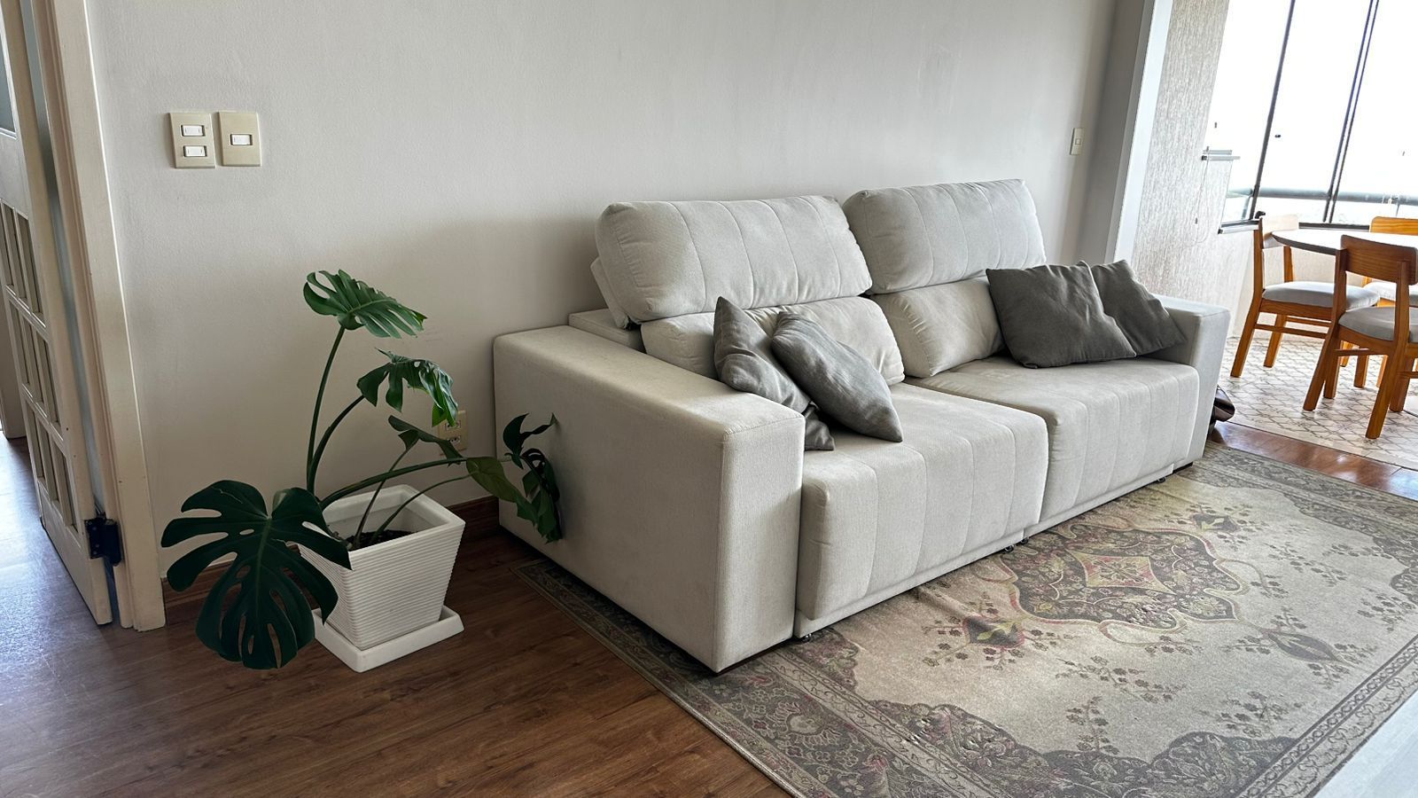 Apartamento à venda com 3 quartos, 90m² - Foto 4